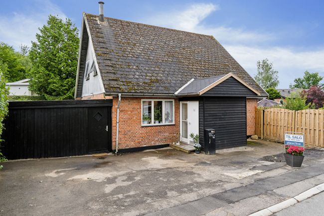 Gadeledsvej 18, 3400 Hillerød