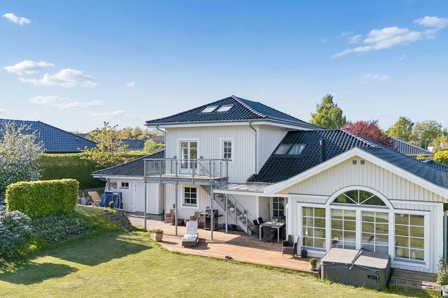 Lillevangsvej 214, Båstrup, 3480 Fredensborg